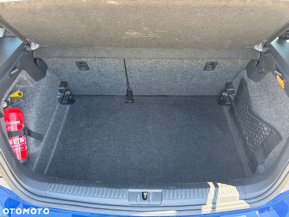 Volkswagen Polo - 10