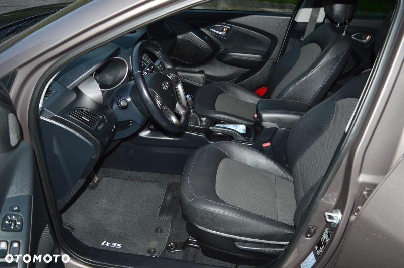Hyundai ix35 - 13