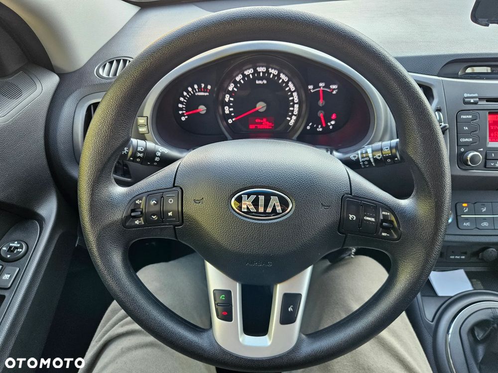 Kia Sportage - 11