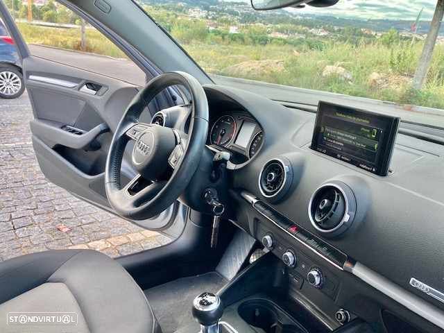 Audi A3 Sportback - 4