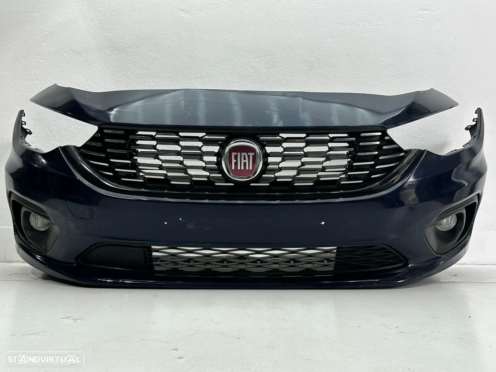 Frente Completa - Fiat Tipo (2018) - 3