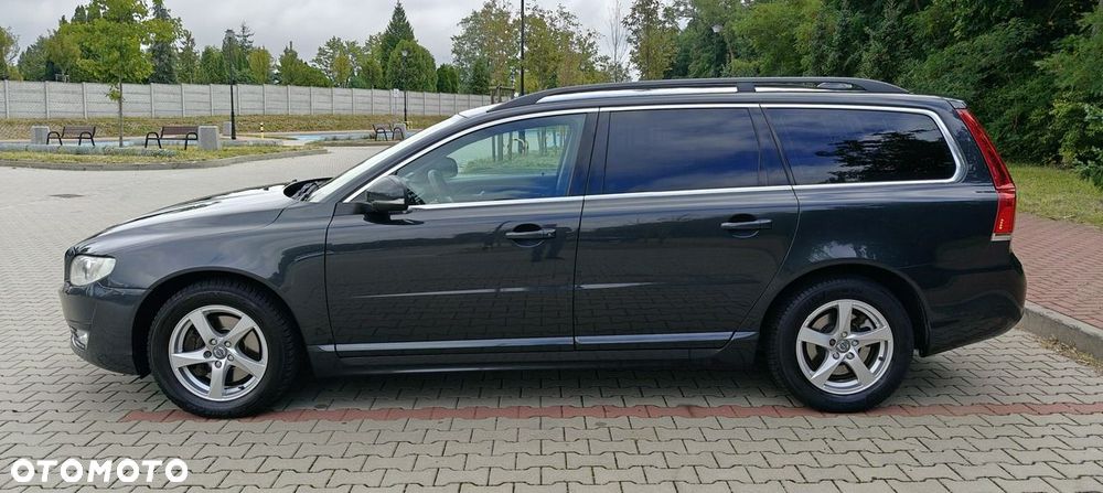 Volvo V70 D3 Momentum - 27