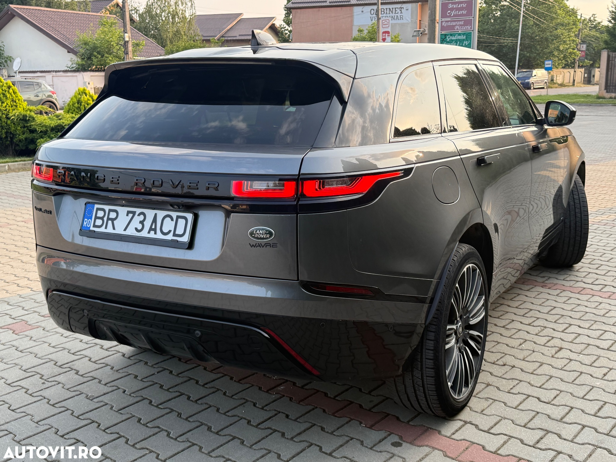 Land Rover Range Rover Velar 2.0 R-Dynamic S - 8