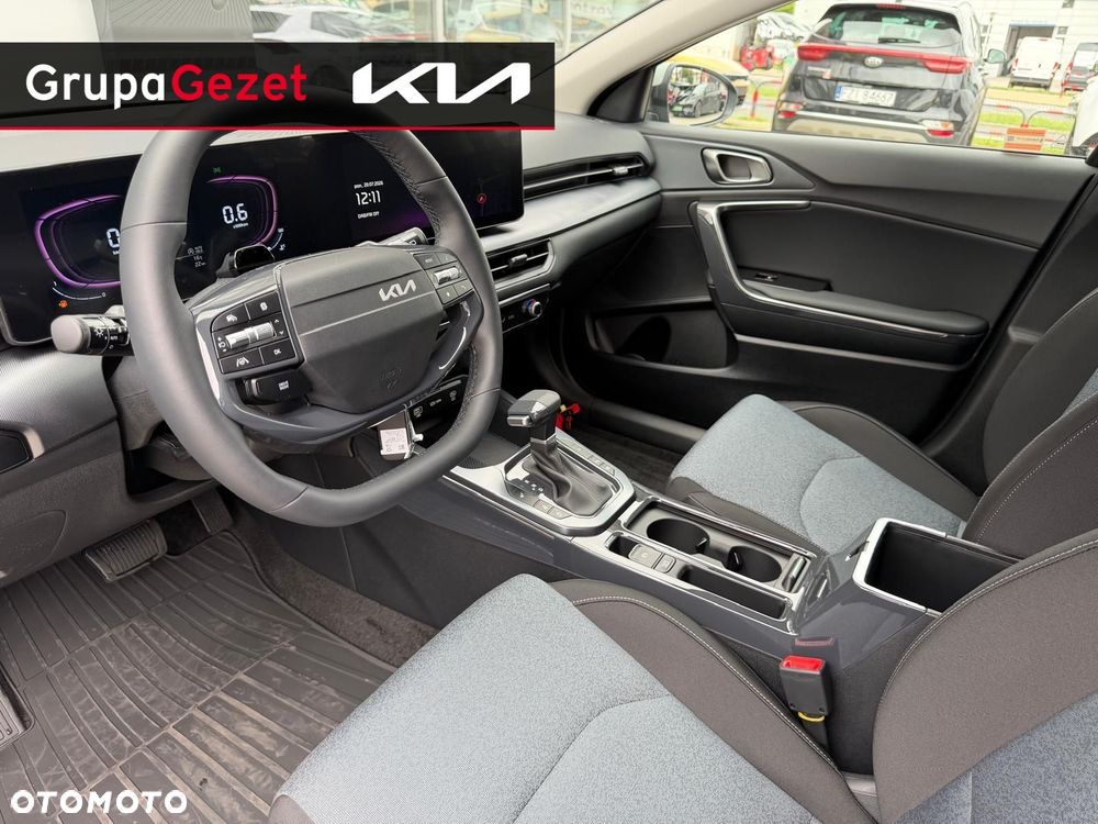 Kia XCeed 1.6 T-GDI M DCT - 12