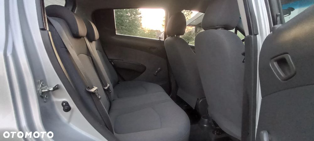 Chevrolet Spark 1.0 LS - 10
