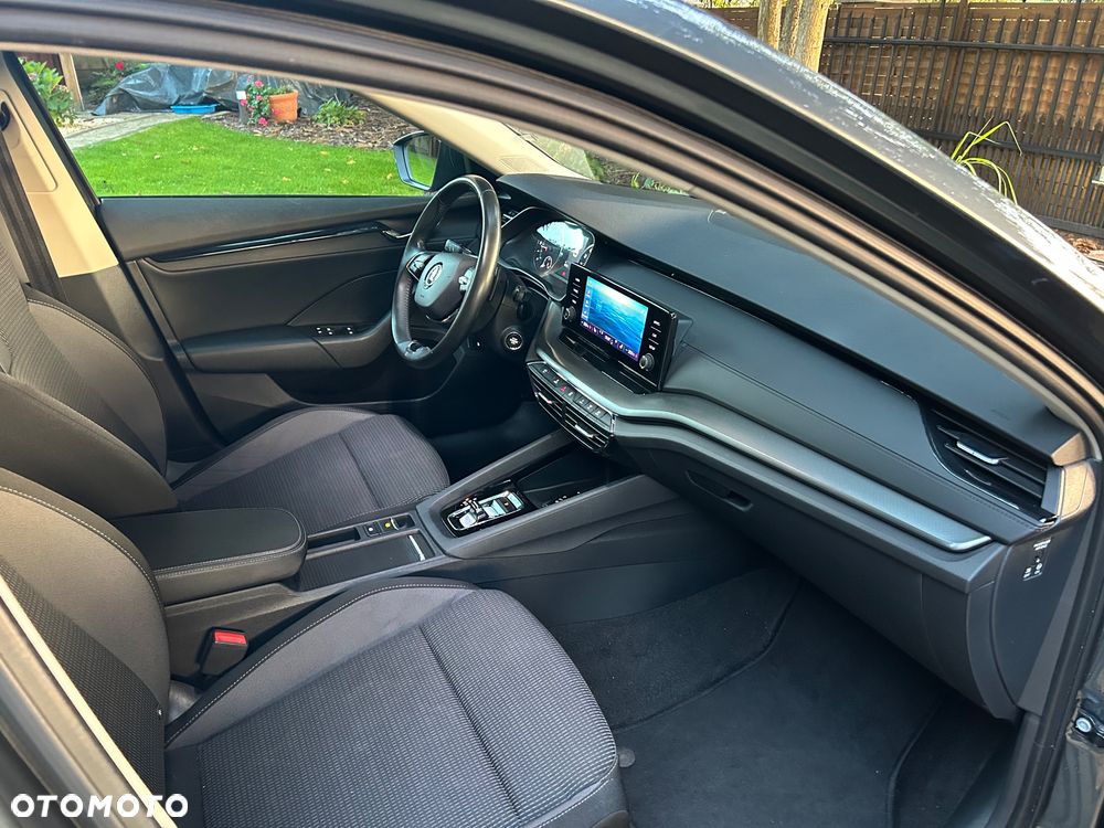 Skoda Octavia 2.0 TDI Ambition DSG - 18