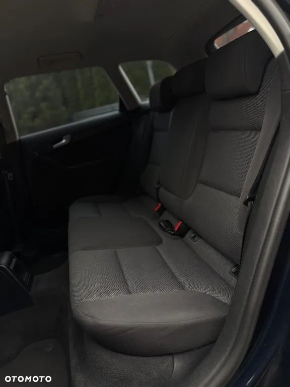 Audi A3 1.6 Ambition - 8