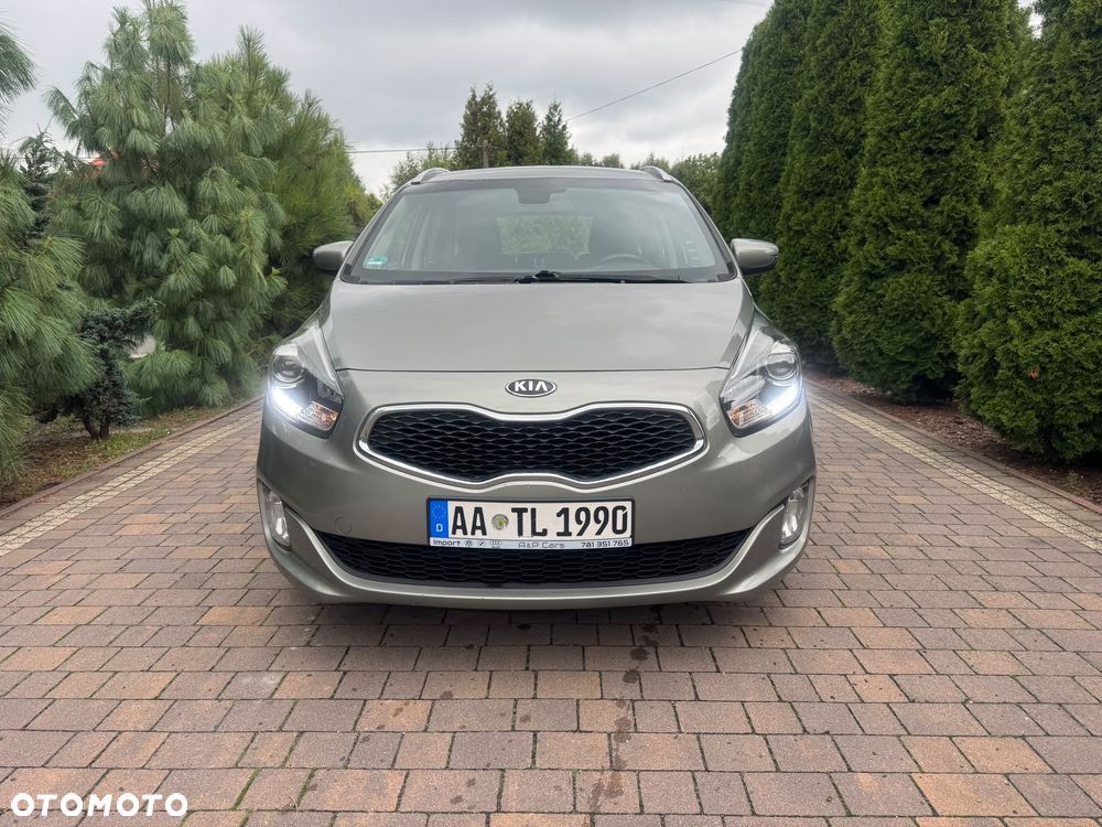 Kia Carens 1.6 GDI Dream Team Edition - 8