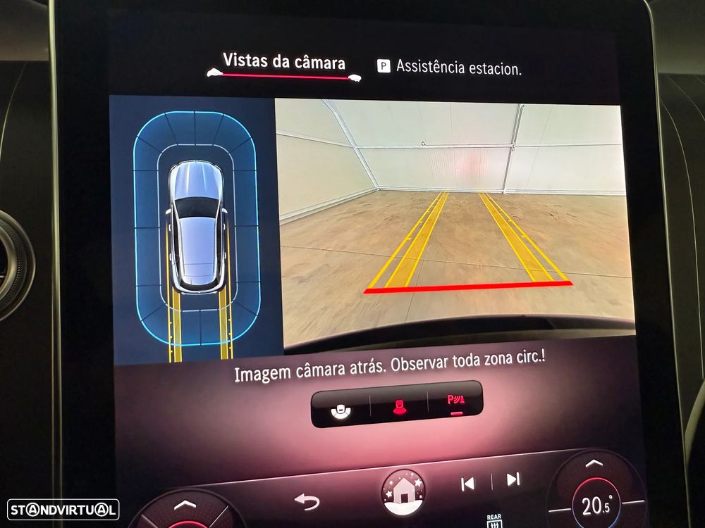 Mercedes-Benz GLC 300 e 4Matic 9G-TRONIC Avantgarde Advanced - 26