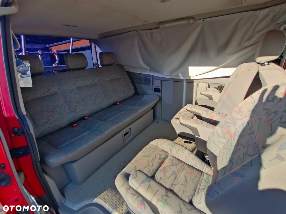 Volkswagen Multivan - 6