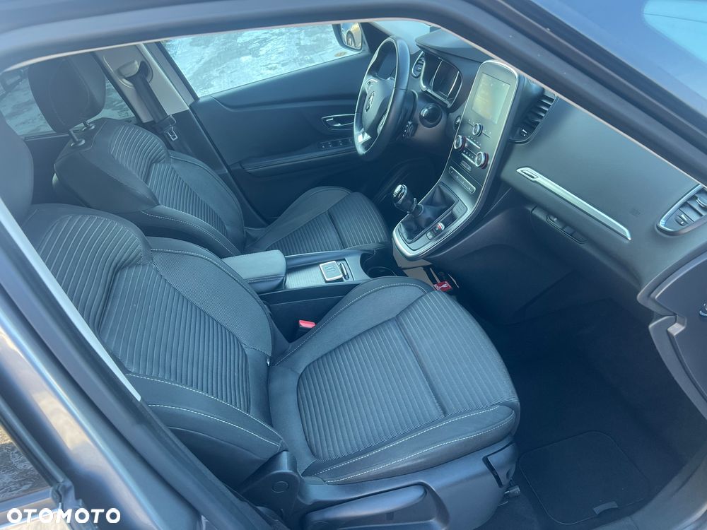 Renault Scenic Energy TCe 130 S&S Xmod Bose Edition - 32