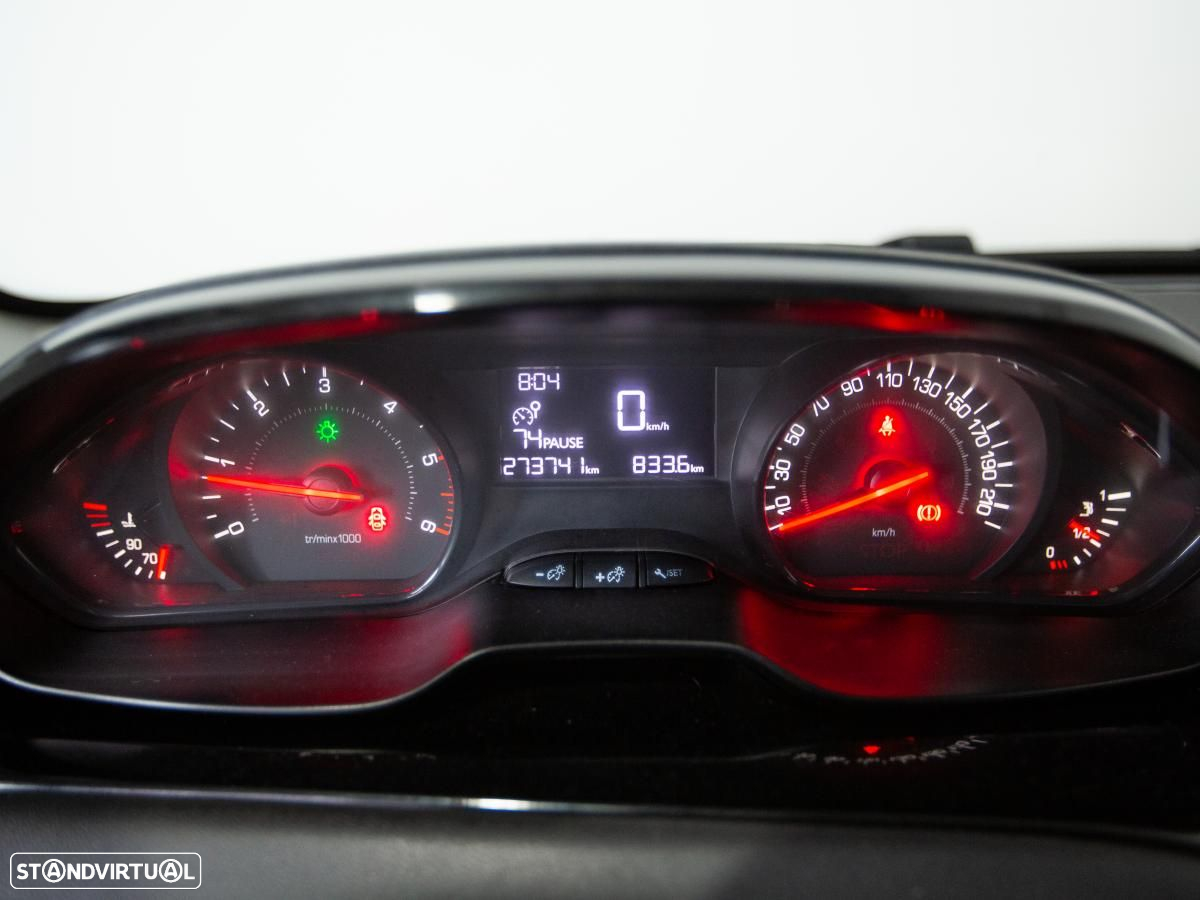 Peugeot 208 Van 1.4 HDi 1.4 c/iva - 12