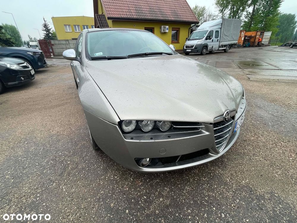 Alfa Romeo 159 - 8