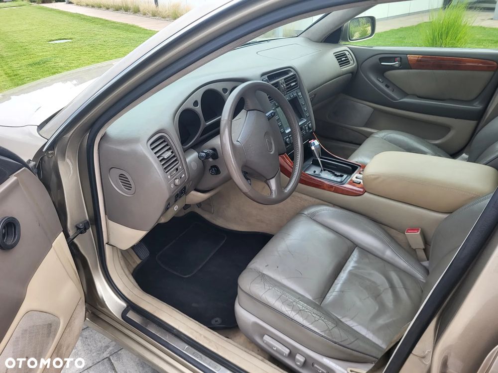 Lexus GS 300 - 11
