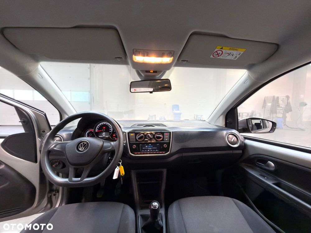 Volkswagen up! 1.0 move - 26