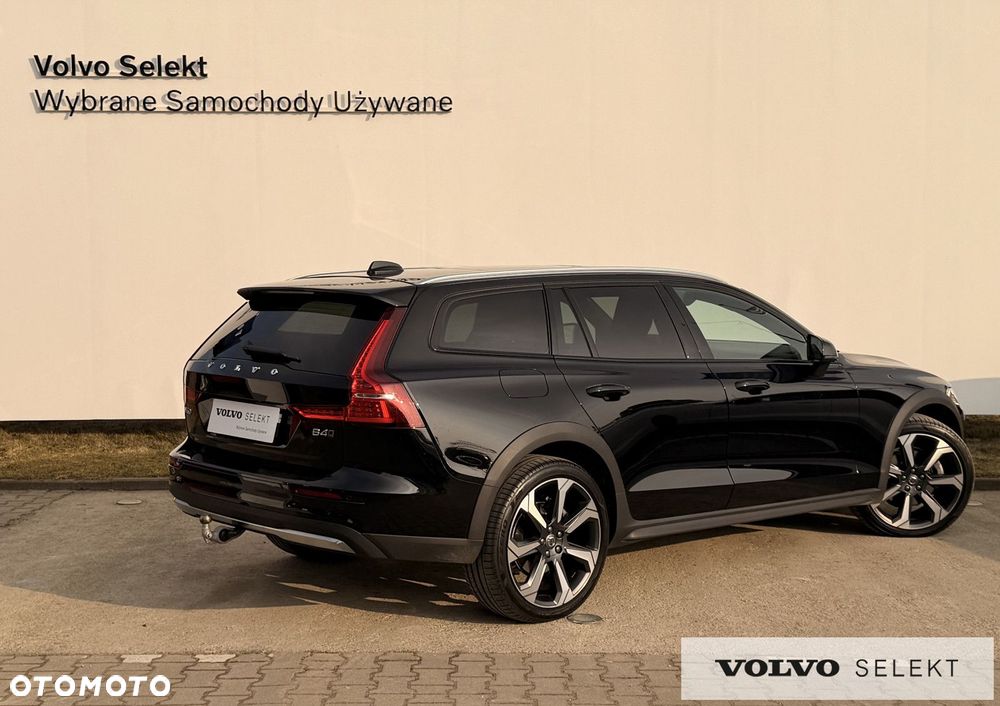 Volvo V60 Cross Country - 7