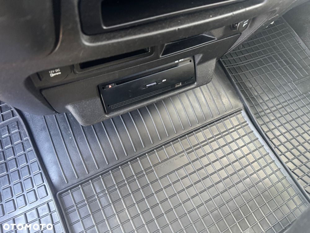 Iveco DAILY 35C17 - 19