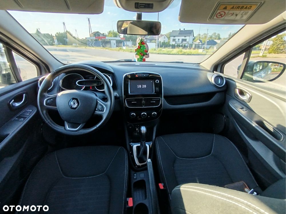 Renault Clio - 7