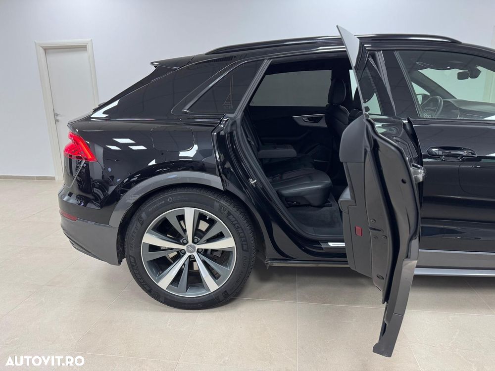 Audi Q8 3.0 55 TFSI quattro Tiptronic MHEV - 14