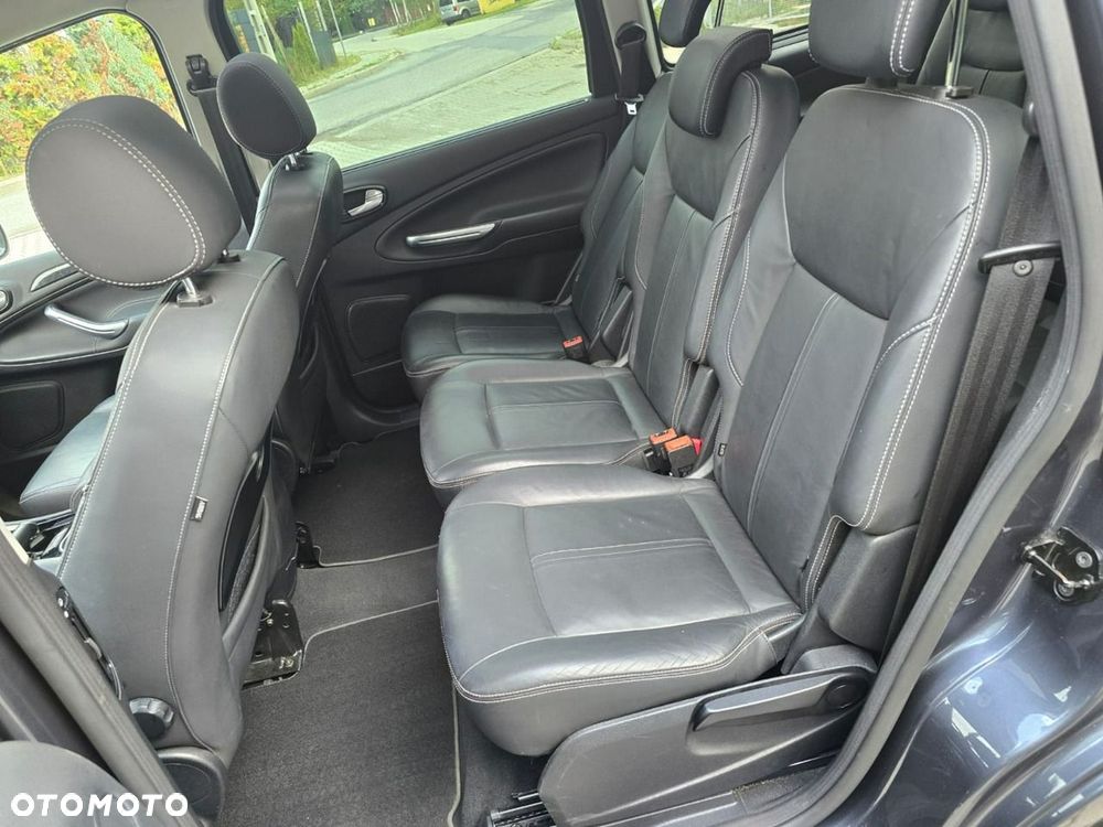 Ford Galaxy 2.0 TDCi Ghia MPS6 - 23