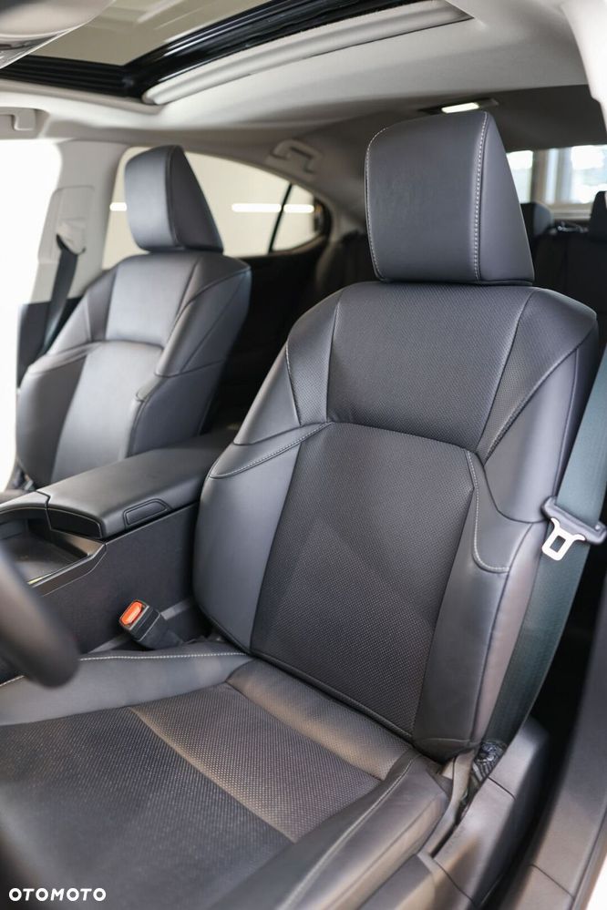 Lexus ES 300h Business Edition - 8