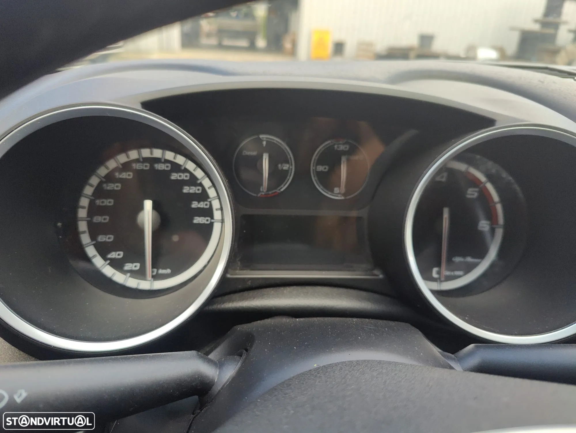 Alfa Romeo Giulietta 1.6 JTDM 16V Business - 10