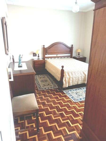 Moradia no centro da cidade de Cantanhede - Grande imagem: 4/11