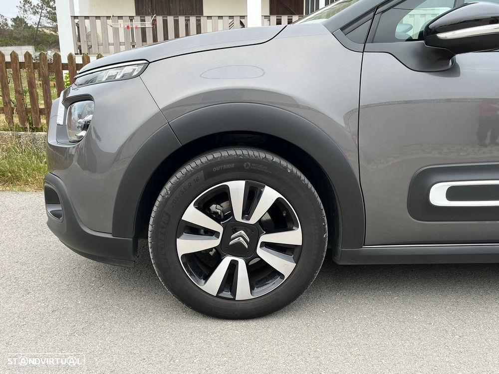 Citroën C3 1.2 PureTech Shine - 3