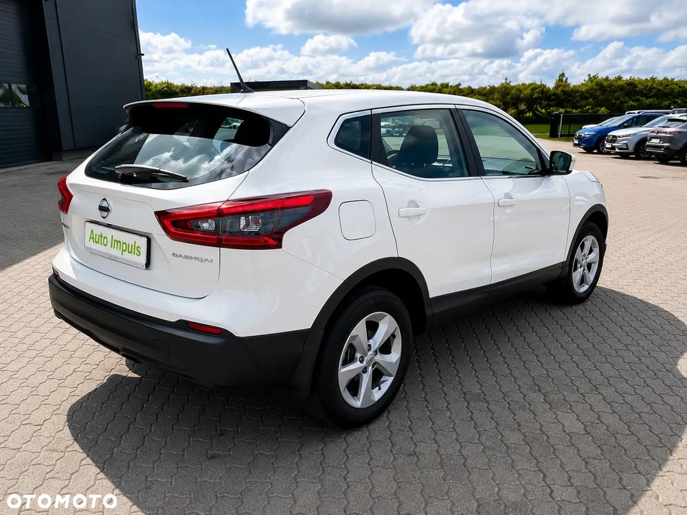 Nissan Qashqai 1.3 DIG-T N-Connecta - 2