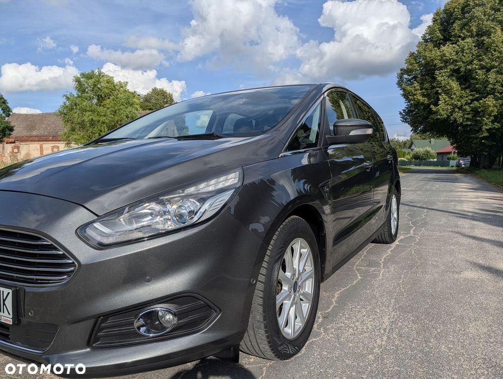 Ford S-Max 2.0 TDCi Titanium PowerShift - 6