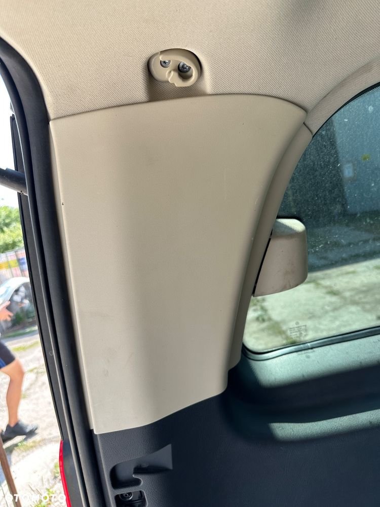 Mercedes 639 Viano trend Vito tapicerka boczek wnętrze boczki tapicerka long podsufitka wnętrze trend lift beż beżowe banan - 4