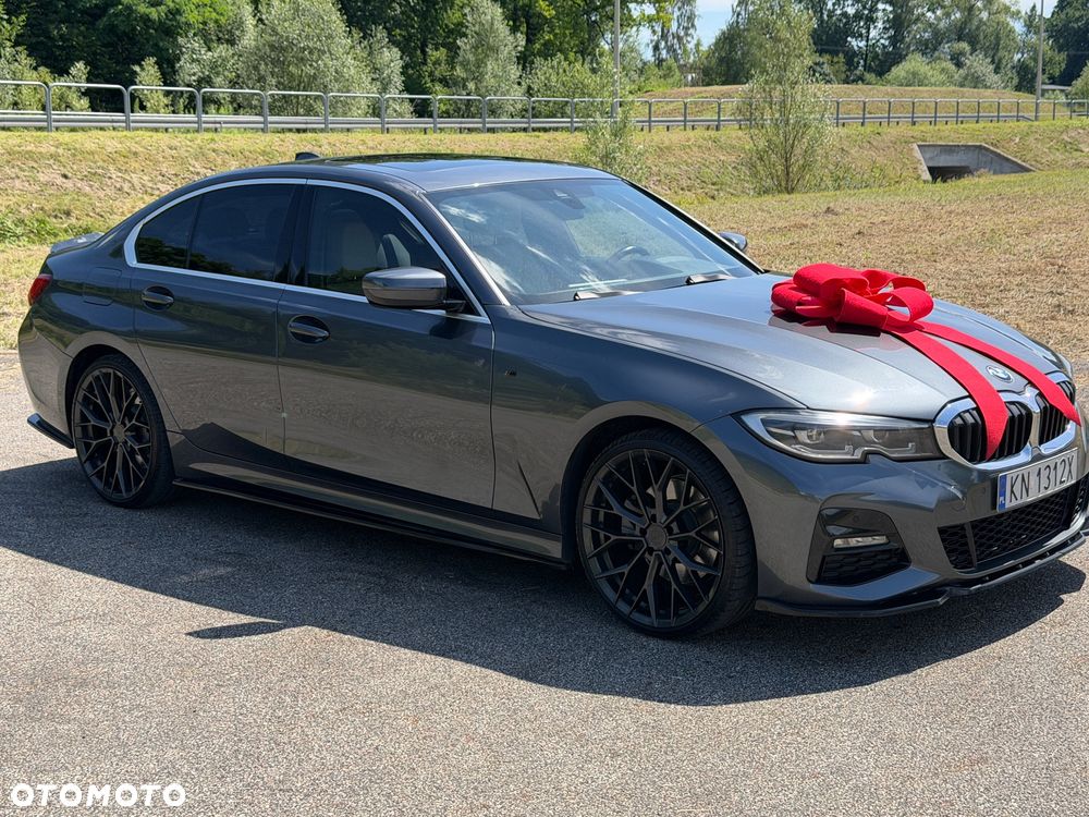 BMW Seria 3 330i xDrive M Sport - 8