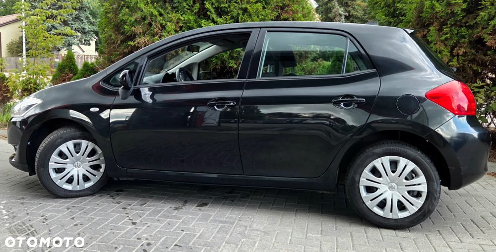 Toyota Auris 1.6 VVT-i Executive - 7