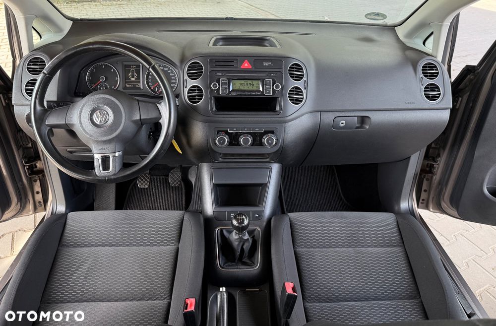 Volkswagen Golf Plus 1.6 TDI DPF Highline - 16