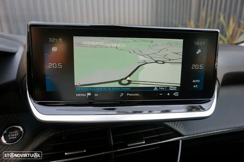 Peugeot 208 1.2 PureTech Allure Pack - 23