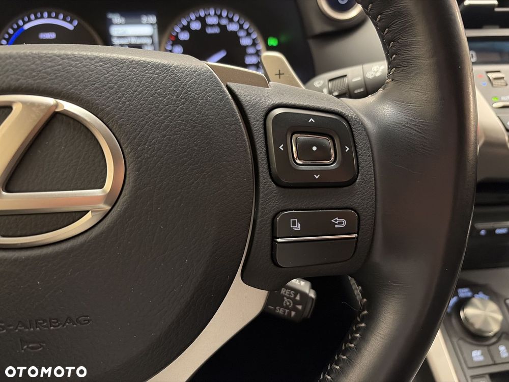 Lexus NX 300h Comfort AWD - 14