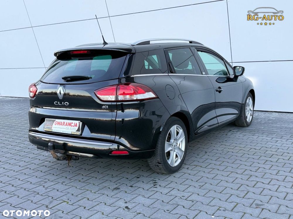Renault Clio - 10