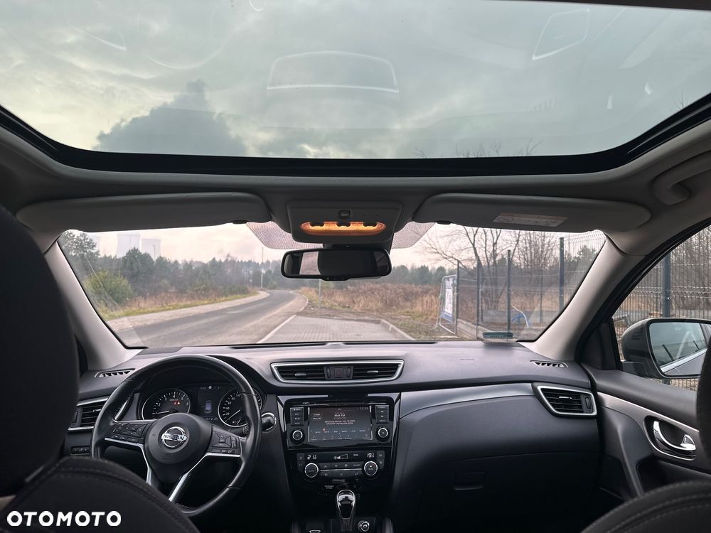 Nissan Qashqai 1.3 DIG-T N-Connecta DCT - 19