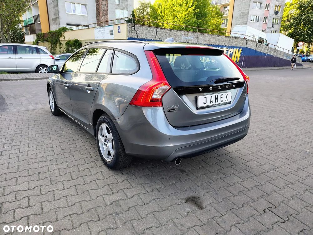 Volvo V60 D3 Linje Business - 11