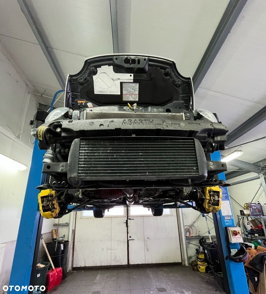 Abarth 595 1.4 T-Jet 16v Competizione MTA - 17