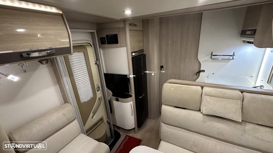 Rapido Serie 6F 680 FF C.central e basculante - 26