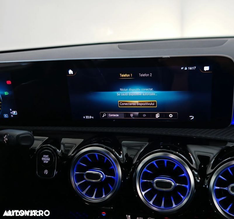 Mercedes-Benz A 250 e Sedan 8G-DCT - 17