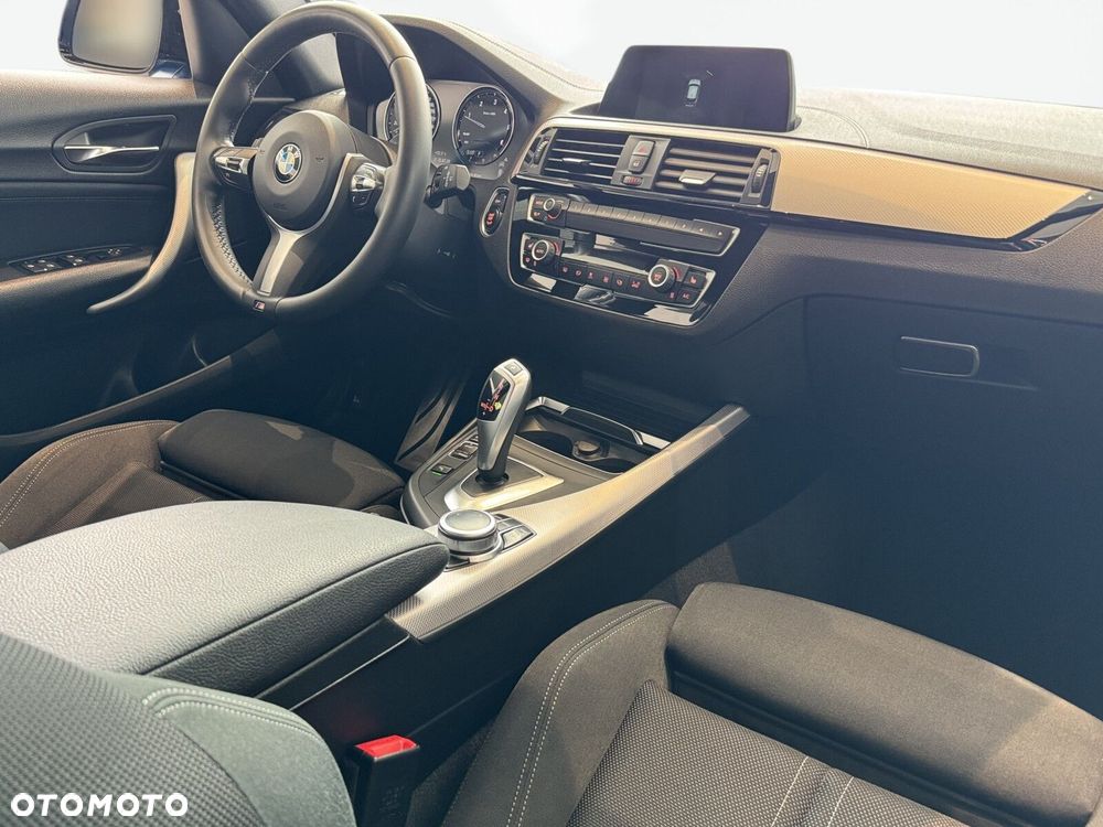BMW Seria 1 - 17