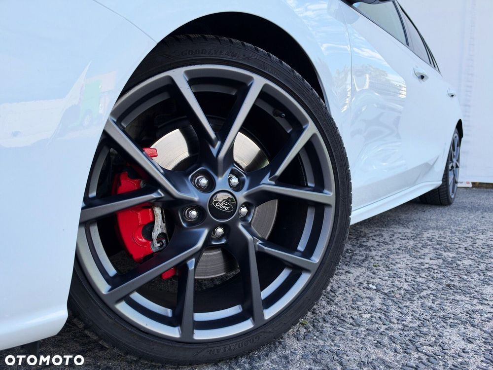 Ford Focus 2.3 EcoBoost ST X - 3