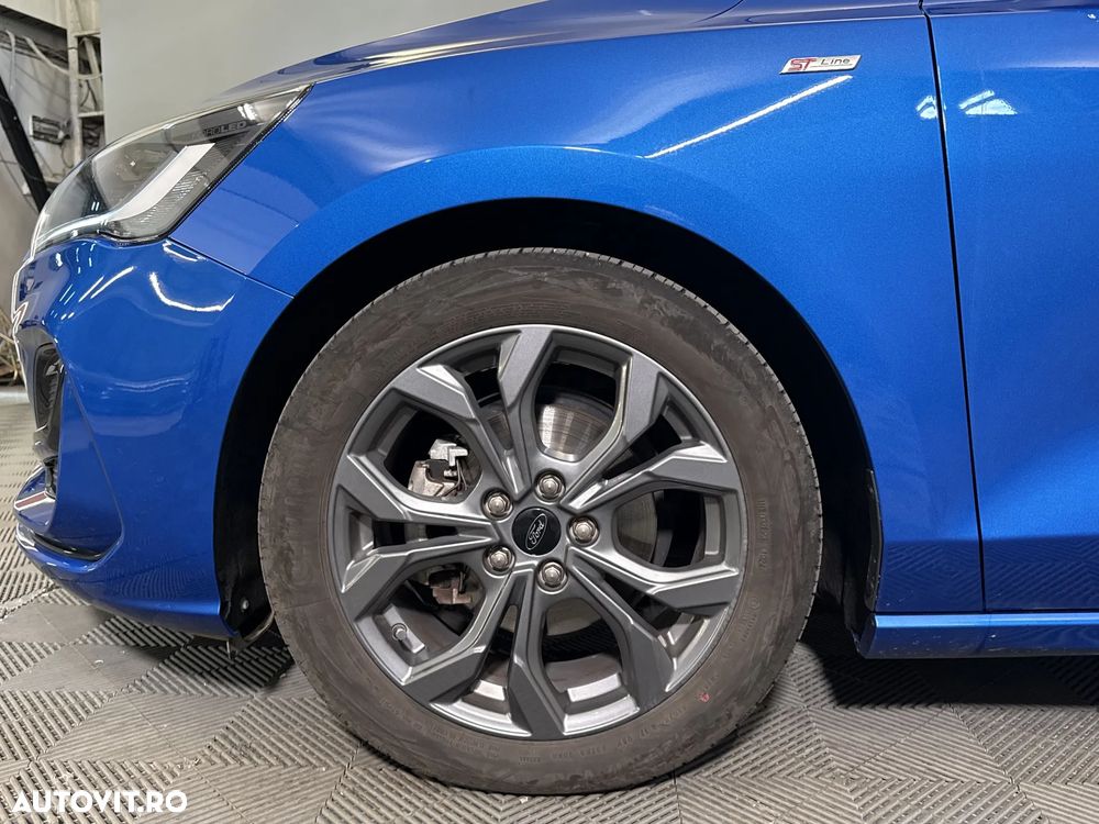 Ford Focus - 14