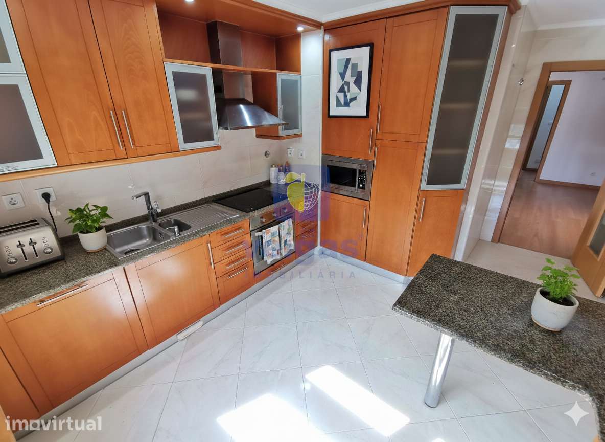 Colinas do Cruzeiro, Odivelas ,T3 de Luxo com 150m2, 2wcs e 4 estacion - Grande imagem: 4/44