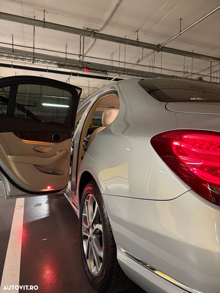 Mercedes-Benz C - 11