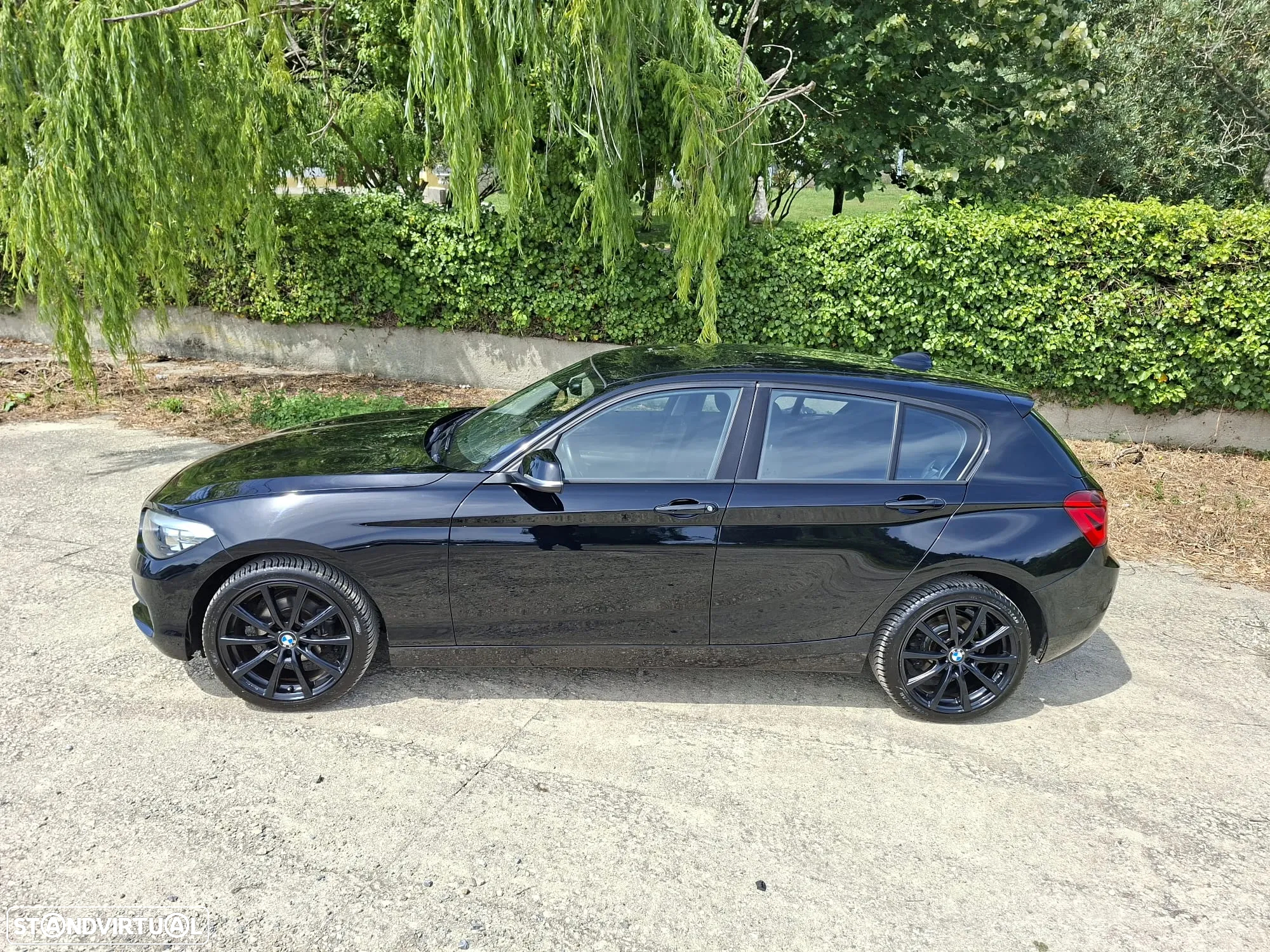 BMW 116 d Aut. Luxury Line - 2