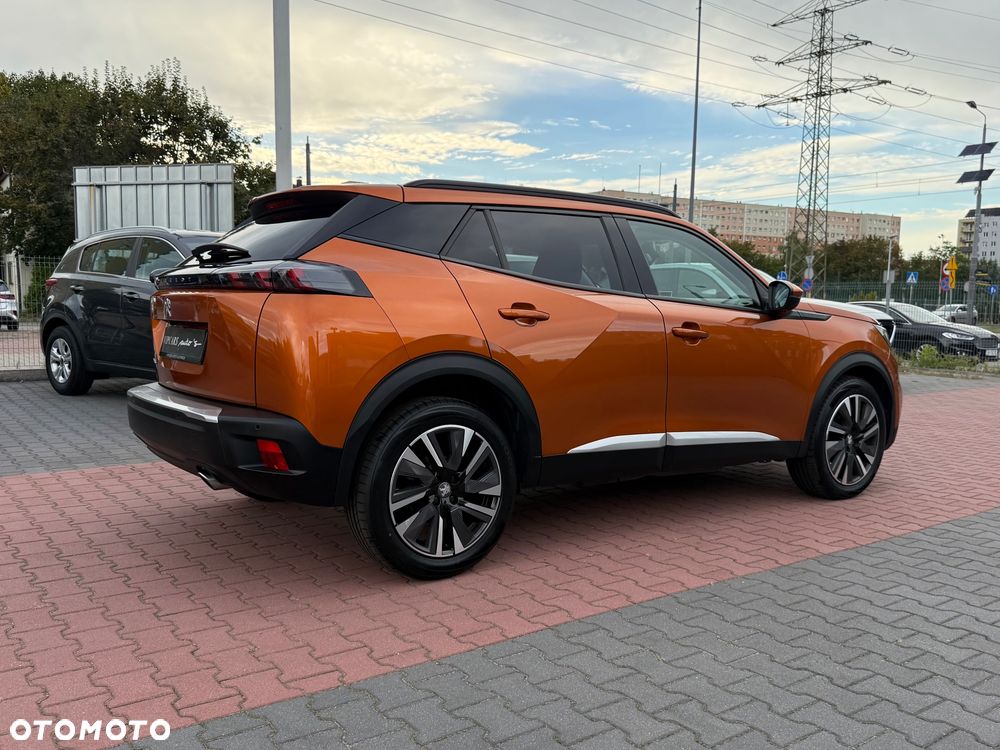 Peugeot 2008 1.5 BlueHDi Allure S&S - 18