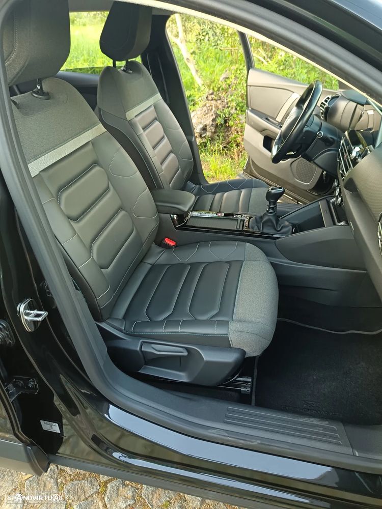 Citroën C4 PureTech 130 Stop&Start SHINE - 33